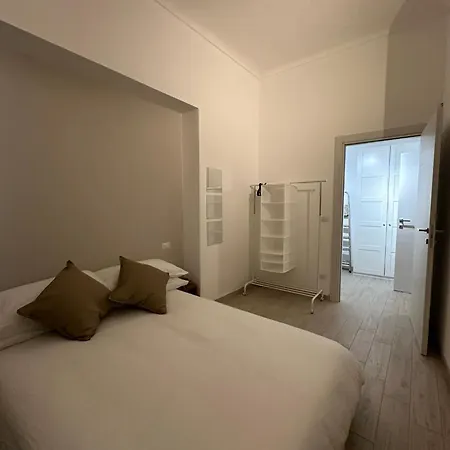 L'angolo Rosa Apartment