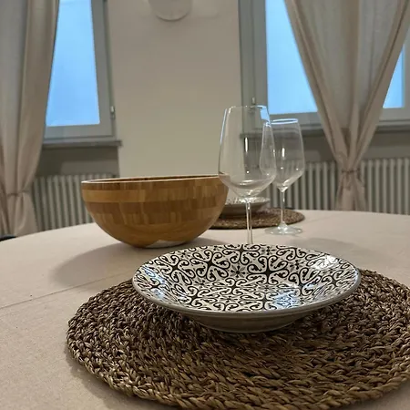 Apartment L'angolo Rosa *