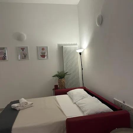 L'angolo Rosa Apartment